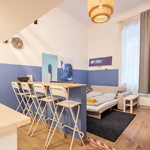 Appartamento Cosy In Party District W41 Blue, Budapest