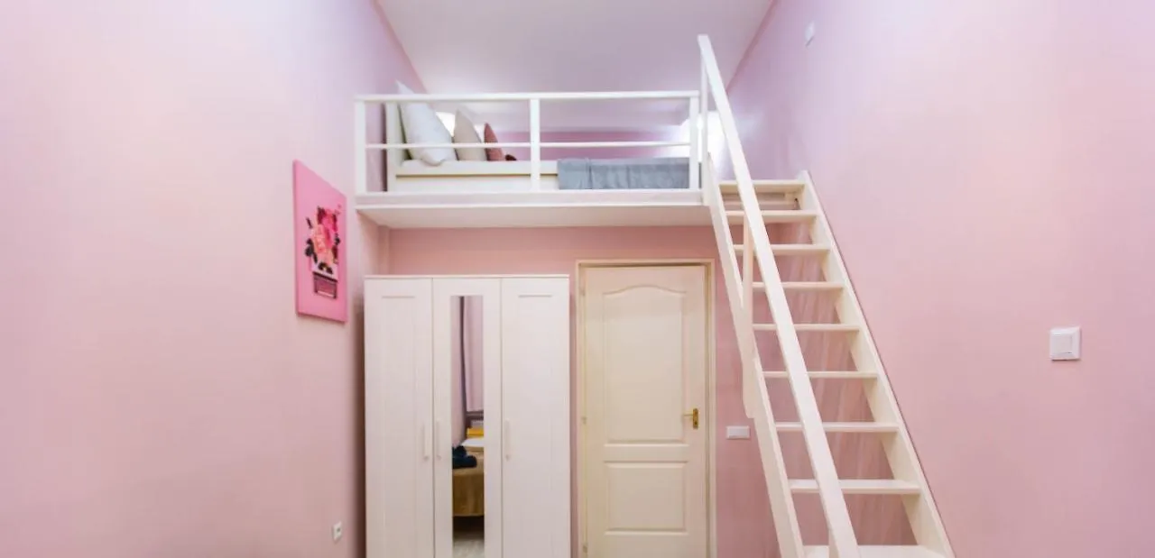 Appartamento Harmony Residency - 4 Bedrooms Budapest